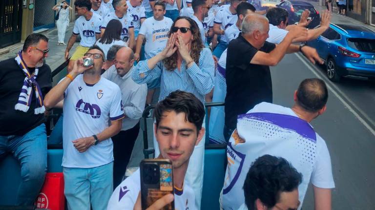 Reviva los mejores momentos de la celebración del ascenso del Real Jaén a Primera RFEF