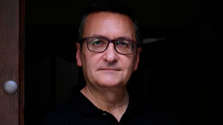 El escritor Salvador Gutiérrez: “La novela negra permite entretenerse, pero también reflexionar”