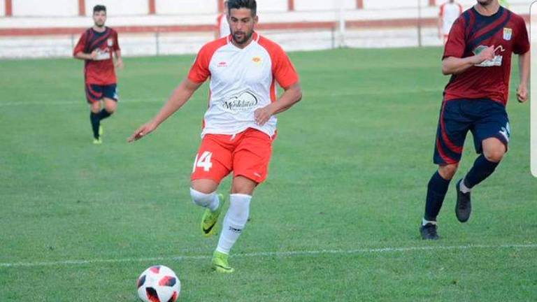 El Martos CD tiene su plantilla perfilada, la última incorporación: Jacob Torregrosa