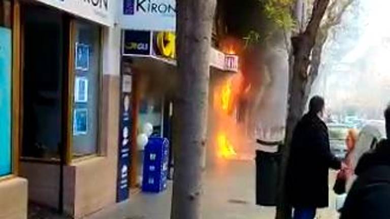 Incendio virulento en un local del Gran Eje con un guardia civil herido leve al intervenir