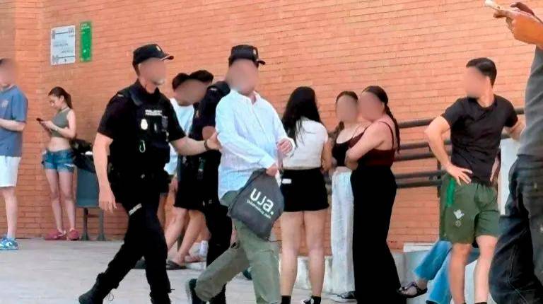 <i>Detención del hombre en el campus de la Universidad de Jaén.</i>