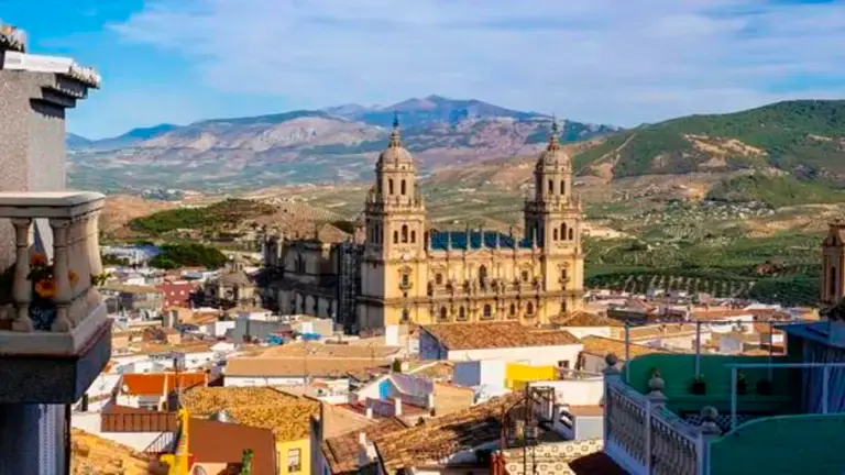 El fin de semana trae a Jaén un anticipo de la primavera