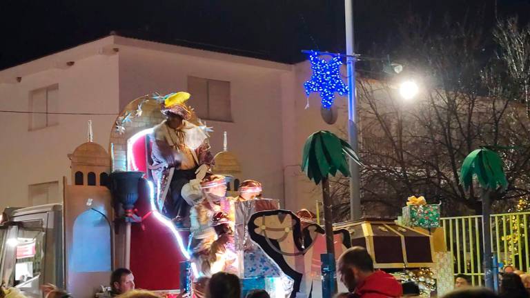 Los Reyes Magos colman de ilusión cada punto de la provincia