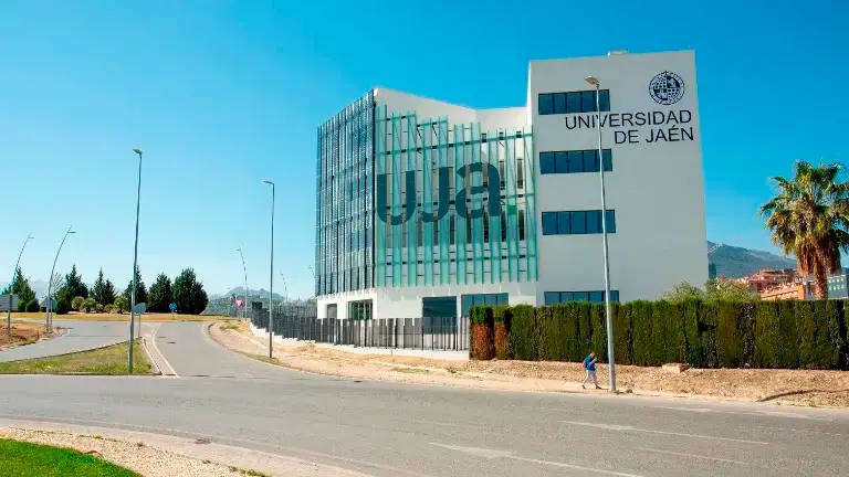 El proyecto CircularePV de la Universidad de Jaén recibe una beca Marie Curie