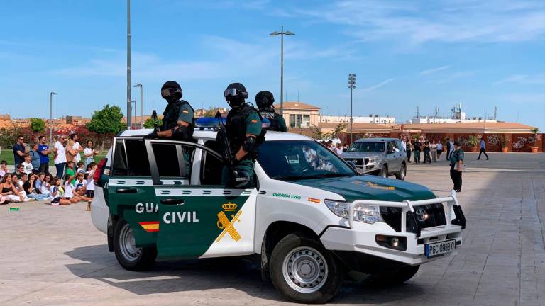 La Guardia Civil de Jaén sale a la calle y muestra cómo trabaja por la seguridad