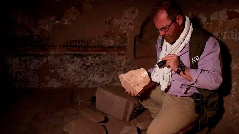 Alejandro Jiménez, profesor de la UJA, publica “Descendientes de un dios menor’”