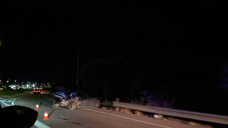 Accidente por colisión múltiple en la Carretera de Bailén-Motril
