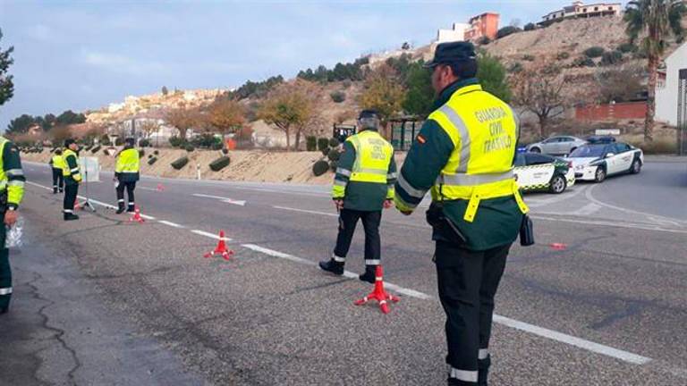 Tráfico alerta del uso de teléfonos móviles durante la conducción