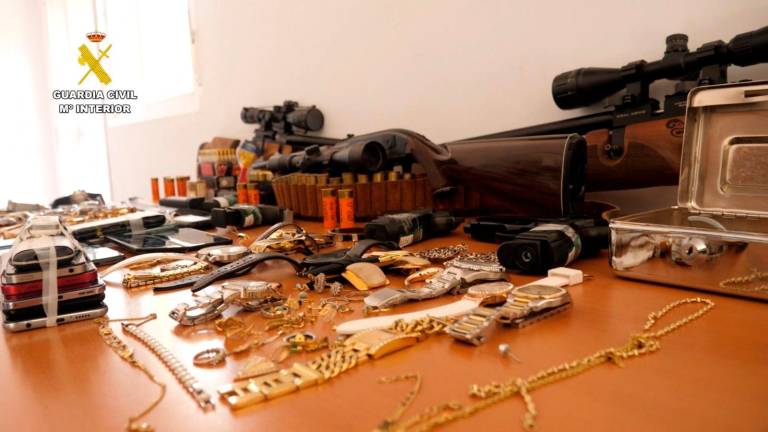 Seis detenidos tras desarticular una organización dedicada a la estafa en Sevilla, Huelva, Almería y A Coruña