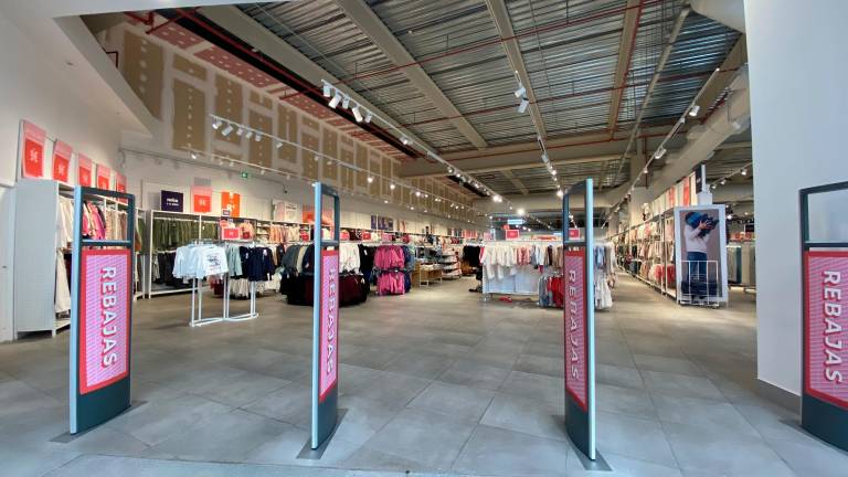 Rebajas con calma en Jaén... por ahora: ¿Despertará el consumo este fin de semana?