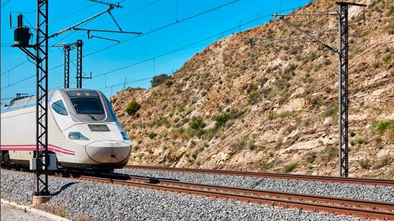 La UTE CAF-Magtel renovará las instalaciones de seguridad del tramo Espeluy-Córdoba