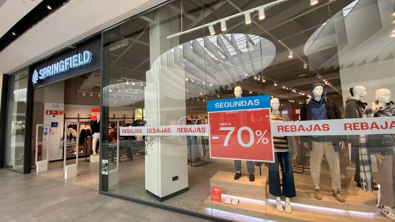 Rebajas con calma en Jaén... por ahora: ¿Despertará el consumo este fin de semana?