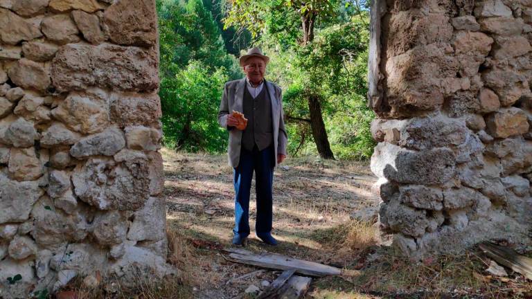 Martín, el último morador de las aldeas “borradas” de Segura