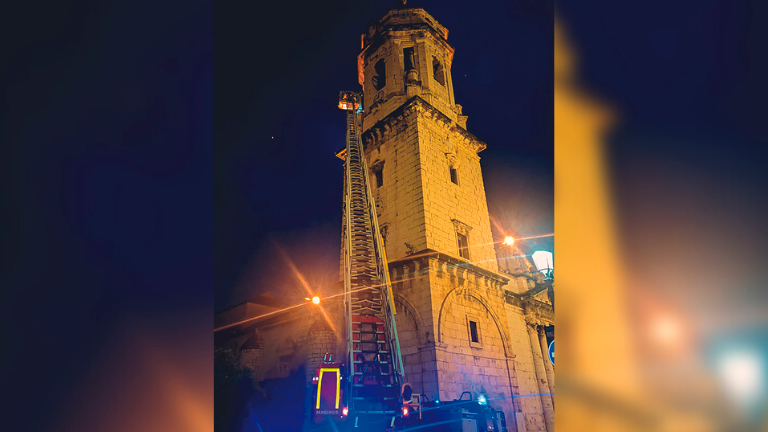 Desprendimiento en el campanario de la basílica de San Ildefonso