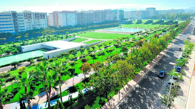El parque canino del Bulevar, cada vez más cerca aunque aún quedan muchos retos