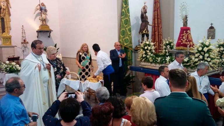 Cálido abrazo a la “Pilarica”
