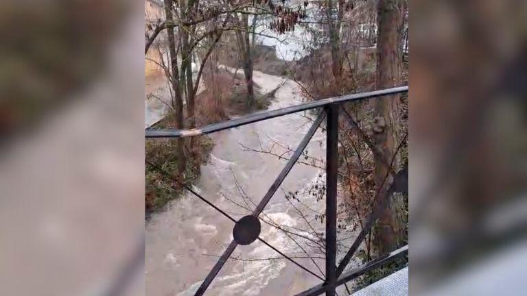 Agua, agua y más agua: El río Segura recorre vivazmente Pontones