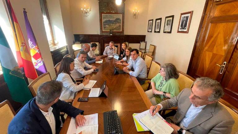 El Ayuntamiento de Jaén presenta los avances del PGOM al resto de grupos municipales