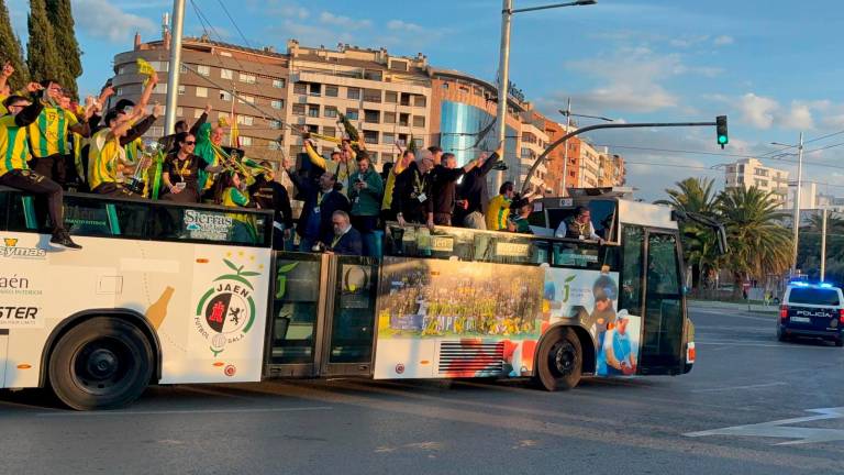 La ciudad honra a los tetracampeones de la Copa de España