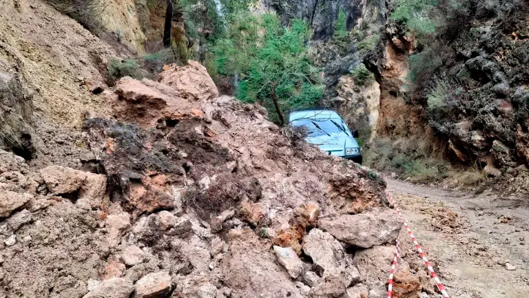 La provincia aún sufre en sus carreteras los estragos causados por las borrascas