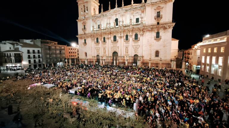 La ciudad honra a los tetracampeones de la Copa de España