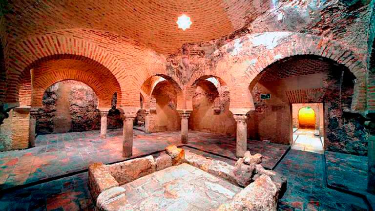 Los Baños Árabes vuelve a cambiar su horario por las nuevas restricciones