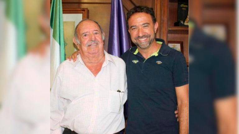 <i>Juan Gambero Culebra y Juan Gambero Muñiz, en el Ayuntamiento de Mijas.</i>