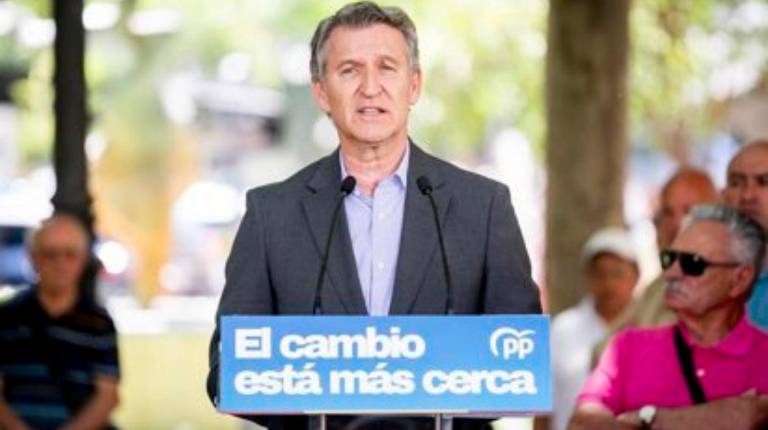 <i>El presidente del Partido Popular, Alberto Núñez Feijóo, durante un encuentro del PP, a 28 de mayo de 2026, en Leganés. / Europa Press.</i>