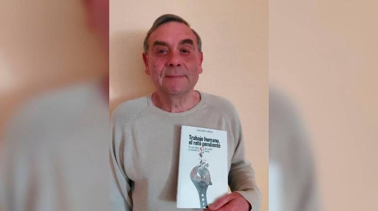 <i>Francisco Porcar Rebollar, autor de “Trabajo humano, el reto pendiente”.</i>