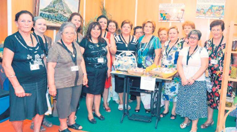 <i>Durante la inauguración de Expomartos. / Archivo histórico de Diario JAÉN. </i>