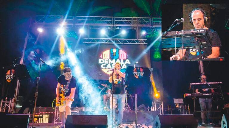 <i>La banda De Mala Casta y José Carlos Garrido Navarro.</i>