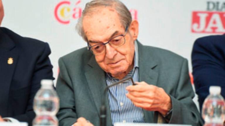 <i>Eduardo Criado durante una edición anterior de los Premios Pymes del Año.</i>