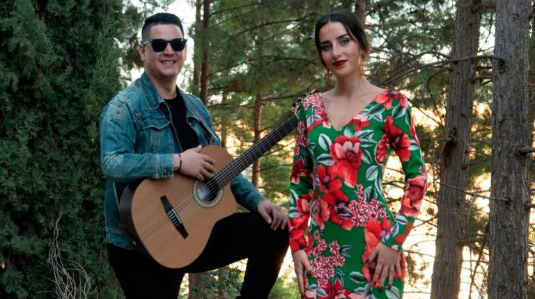 <i>El artista William Jesús Huérfano Contreras, afincado en Alcalá la Real.</i>