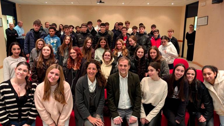 Alumnos de secundaria visitan el Centro de Prevención de Riesgos Laborales por el 4D