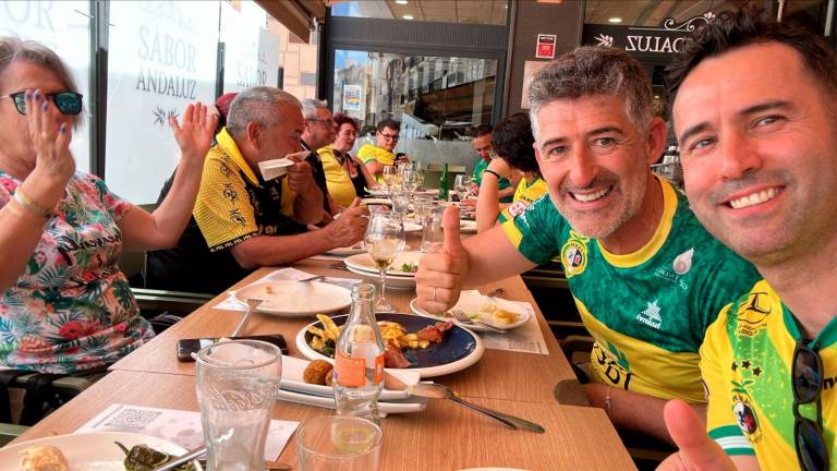 Los aficionados del Jaén Paraíso Interior calientan ya para la final de la Copa del Rey