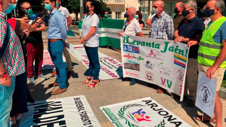 Levanta Jaén manda una carta a Pedro Sánchez tras su visita a la capital