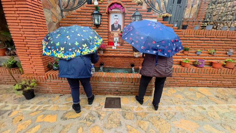 El santo Custodio obra el “milagro” de la lluvia en Hoya del Salobral