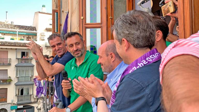 Fran Anera, Manuel Herrero, Sebastián Moya y Julio Millán, en el Ayuntamiento de la capital. / Jason Moyano / Diario JAÉN. 