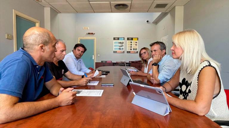 Reunión inicial para la actualización del Plan Local de Emergencias de Jaén. / Ayuntamiento de Jaén. 