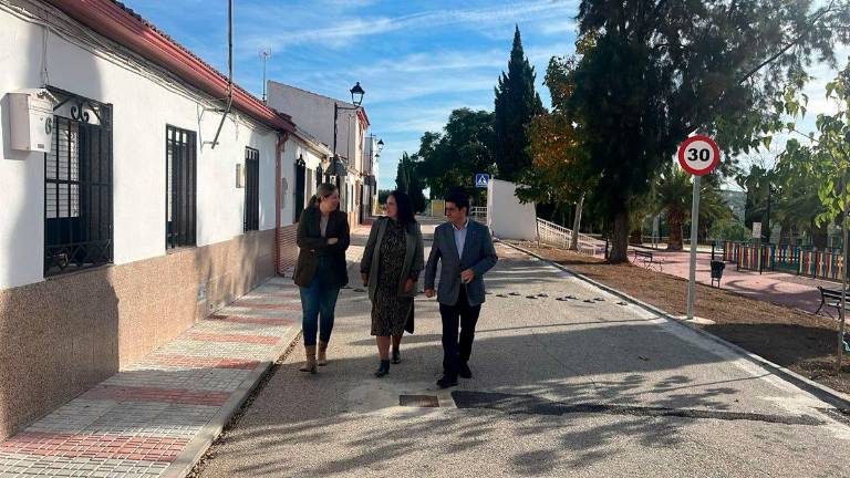 Diputación colaborará con Fuerte del Rey para renovar el saneamiento de las calles