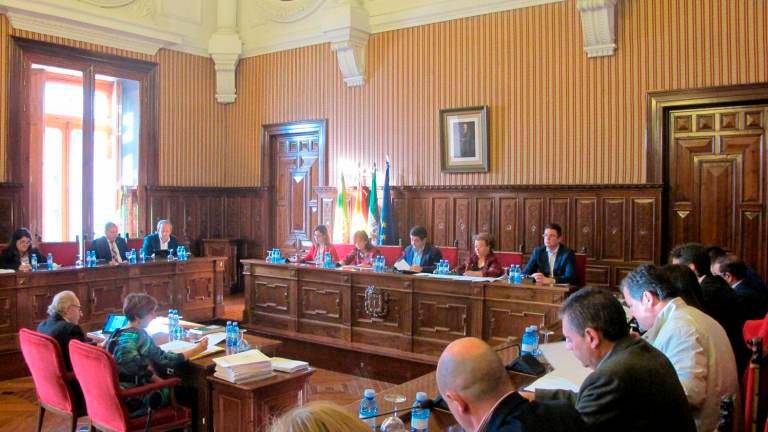 Diputación celebrará el martes un pleno extraordinario con medidas para la reconstrucción económica