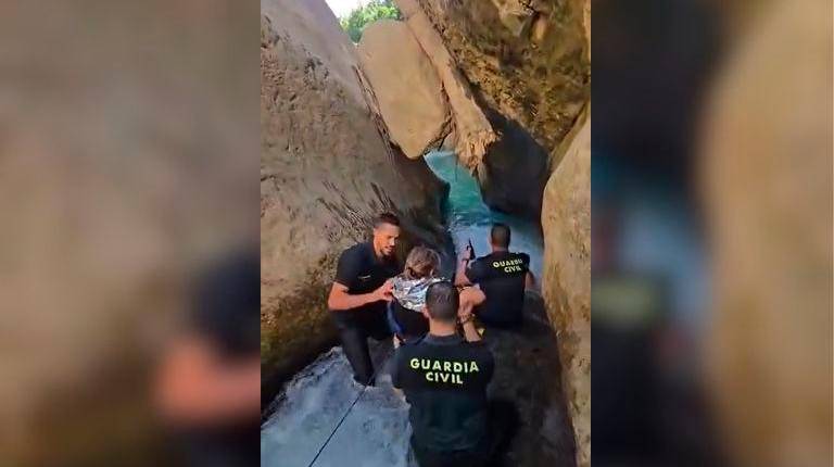 <i>Imágenes del rescate compartidas por el Ayuntamiento de Los Villares. </i>