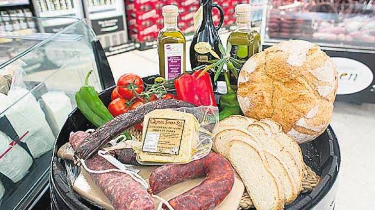 <i>Productos jiennenses de Degusta Jaén. / Archivo Diario JAÉN. </i>
