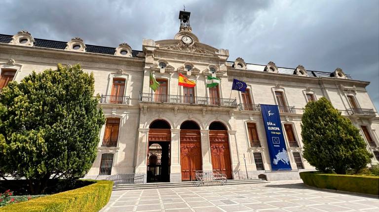 <i>Imagen de la fachada de la Diputación de Jaén. / Diputación de Jaén. </i>