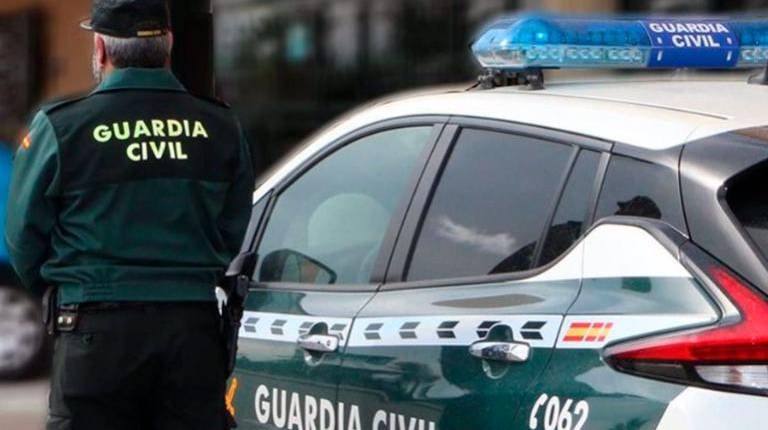 <i>Un agente de la Guardia Civil. / 112. </i>