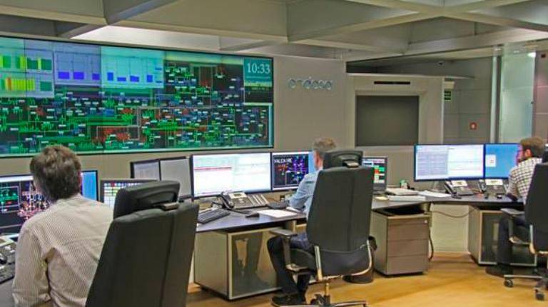 <i>Imagen de archivo del Centro de Control de Endesa en Sevilla. / Endesa.</i>