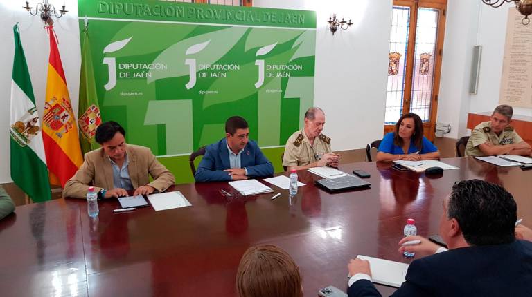 <i>Agustín González, Francisco Reyes y Jesús Carlos Gómez. / Diputación. </i>