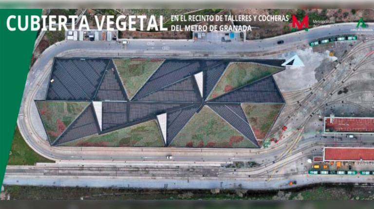 <i>Cubierta verde fotovoltaica del Metro de Granada. / Junta de Andalucía. </i>