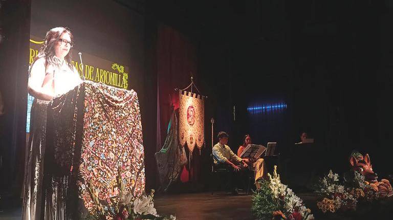 <i>Durante el pregón. / Adrián Claudio Bonache / Diario JAÉN. </i>