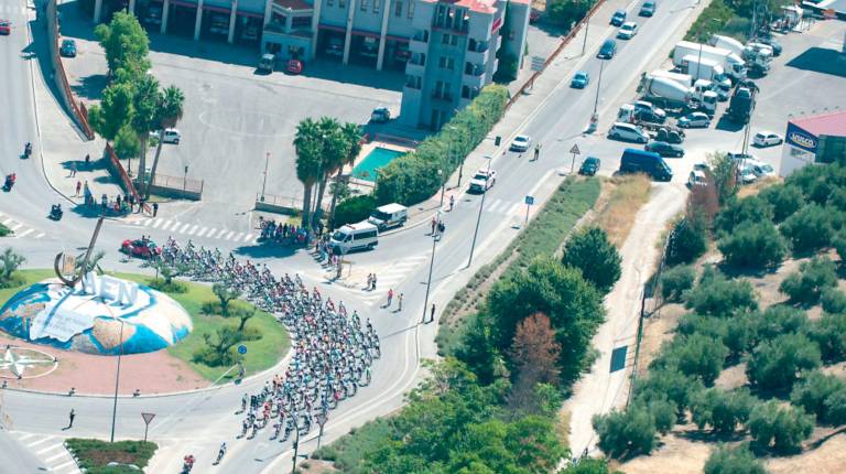Tal día como hoy, en 2013, publicábamos: La Vuelta Ciclista a España se despide del mar de olivos